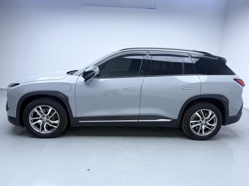 NIO NIO ES6 2020