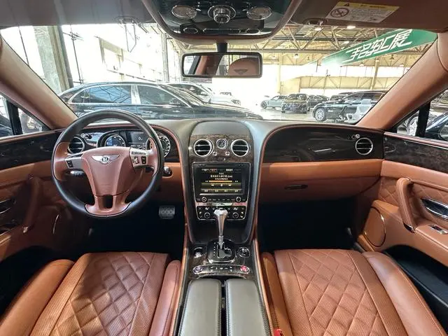 Bentley Flying 4.0T V8 Standard Edition