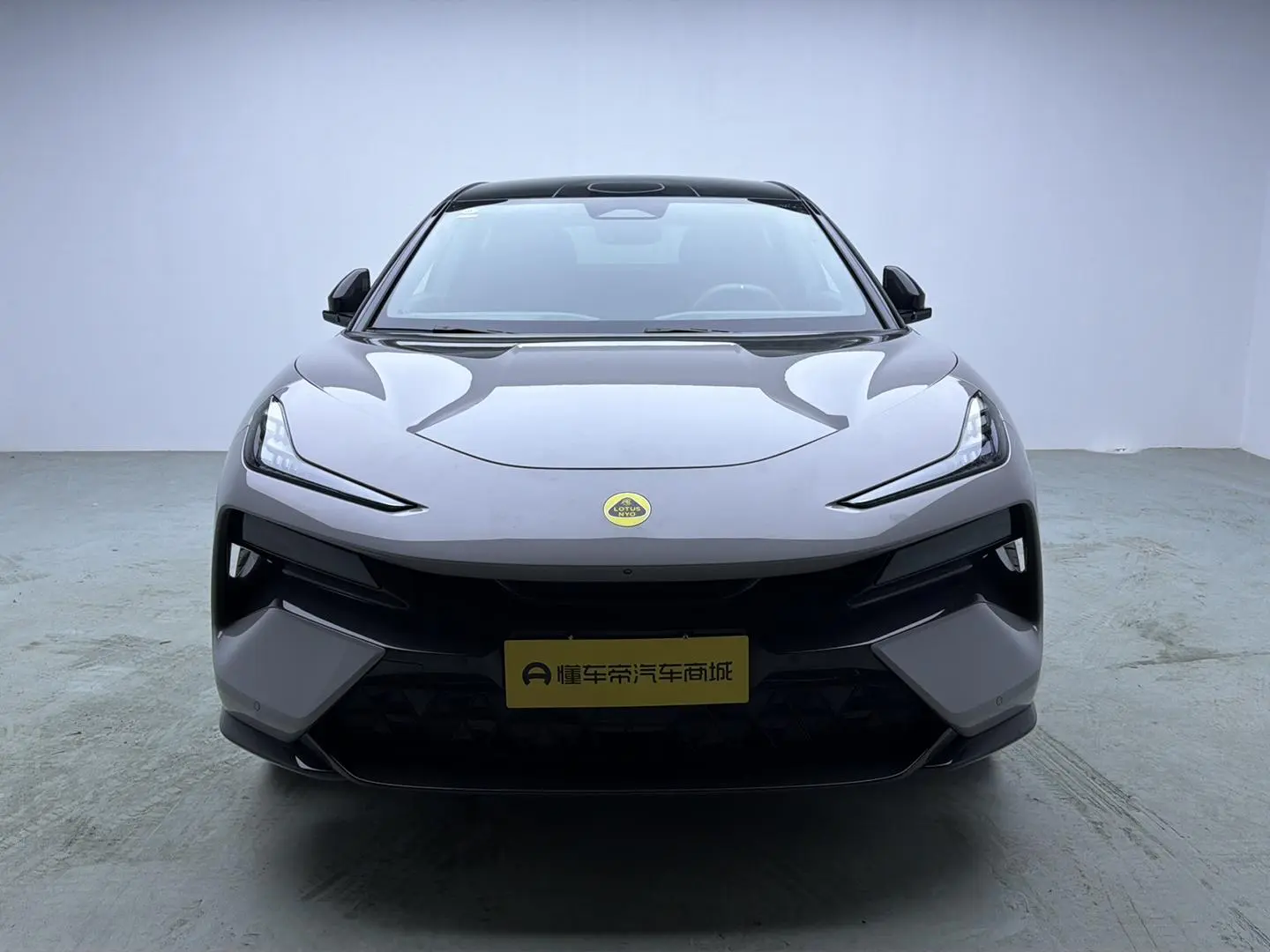 Lotus Eletre Eletre R+