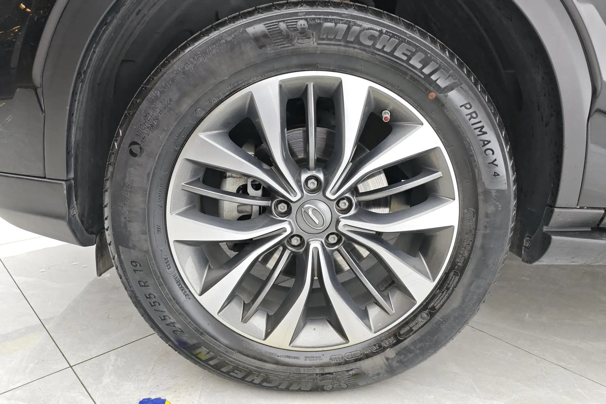 GAC Trumpchi GS8 320T two-wheel drive luxury Zhilian Edition 7 seats