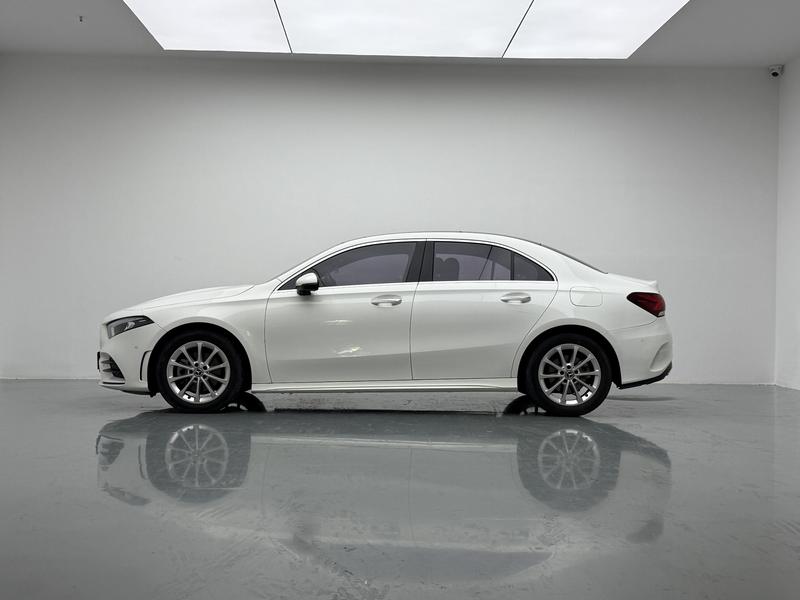 Mercedes-Benz Mercedes Benz A-Class 2021