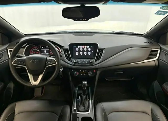 Chevrolet Cruze RS 330T Automatic Fun Version