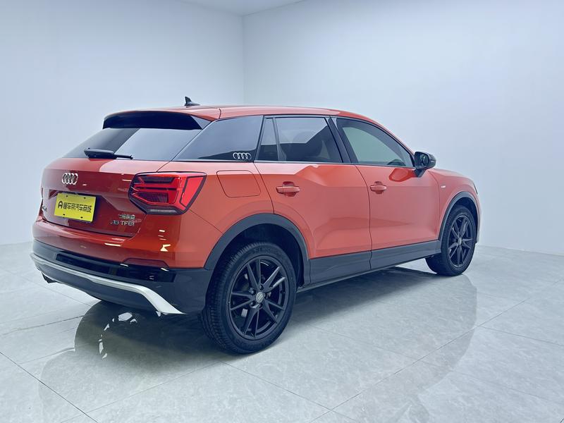 Audi Audi Q2L 2018