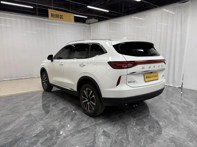 Haval Haval H6 The third generation 1.5 GDIT automatic Max version