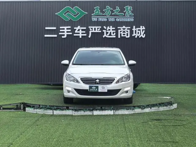 Peugeot Peugeot 408 1.6T Automatic Deluxe Edition