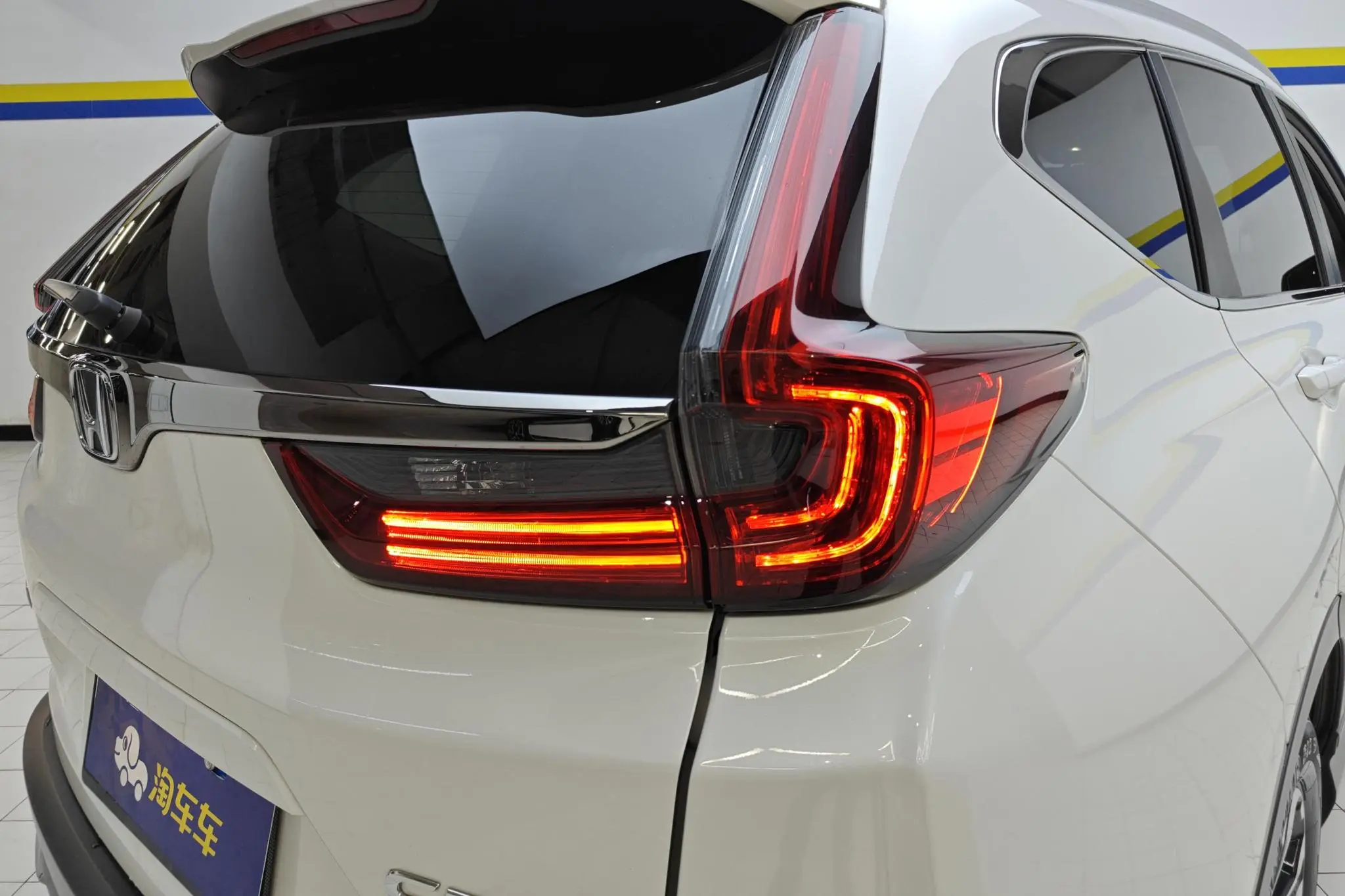 Honda Honda CR-V 240TURBO CVT two-wheel drive urban edition