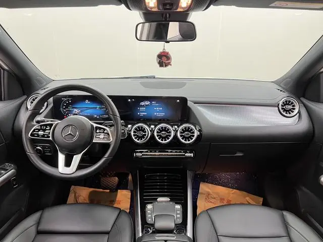 Mercedes-Benz Mercedes-Benz EQA EQA 260