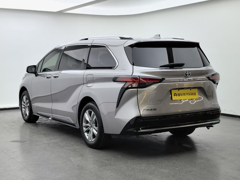 Toyota Sienna 2021