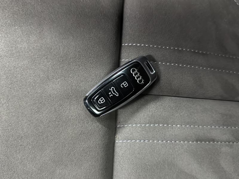 Audi Audi A7L 2024