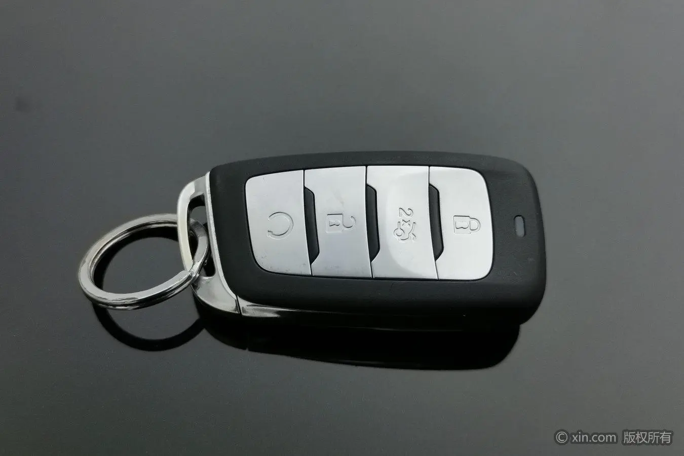 Changan Changan CS95 2.0T two-wheel drive Zhiyuan version