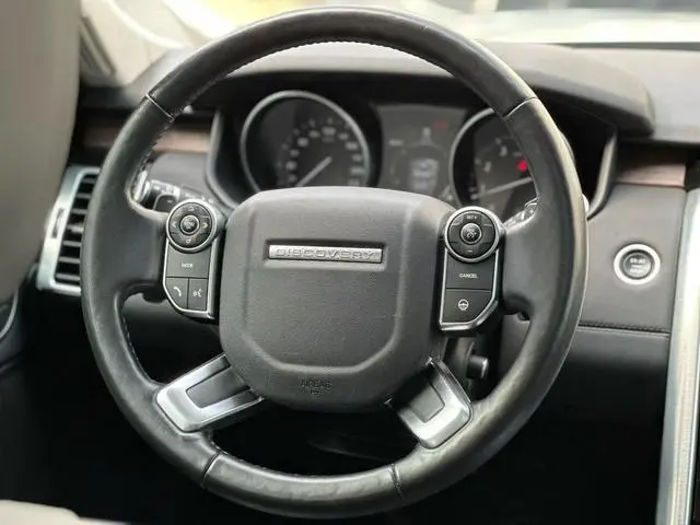 Land Rover discover 3.0 V6 HSE