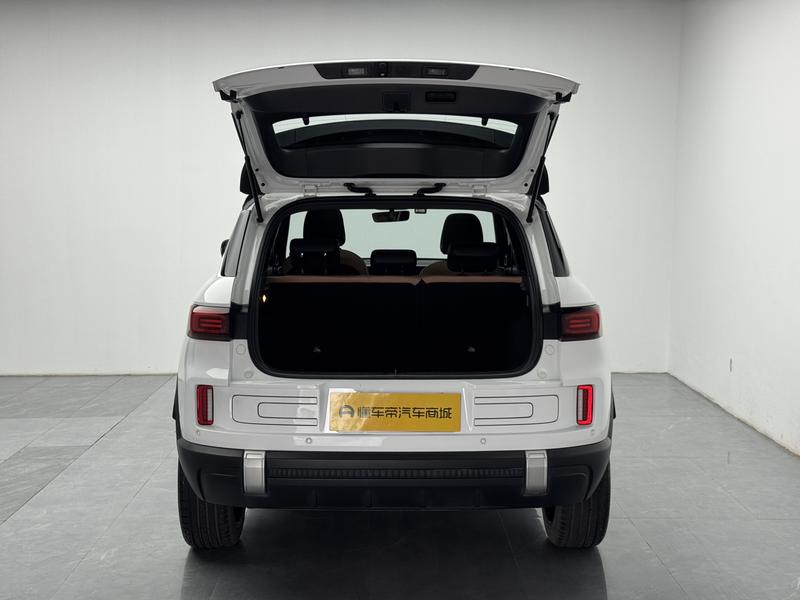 Geely Geely ICON 2023