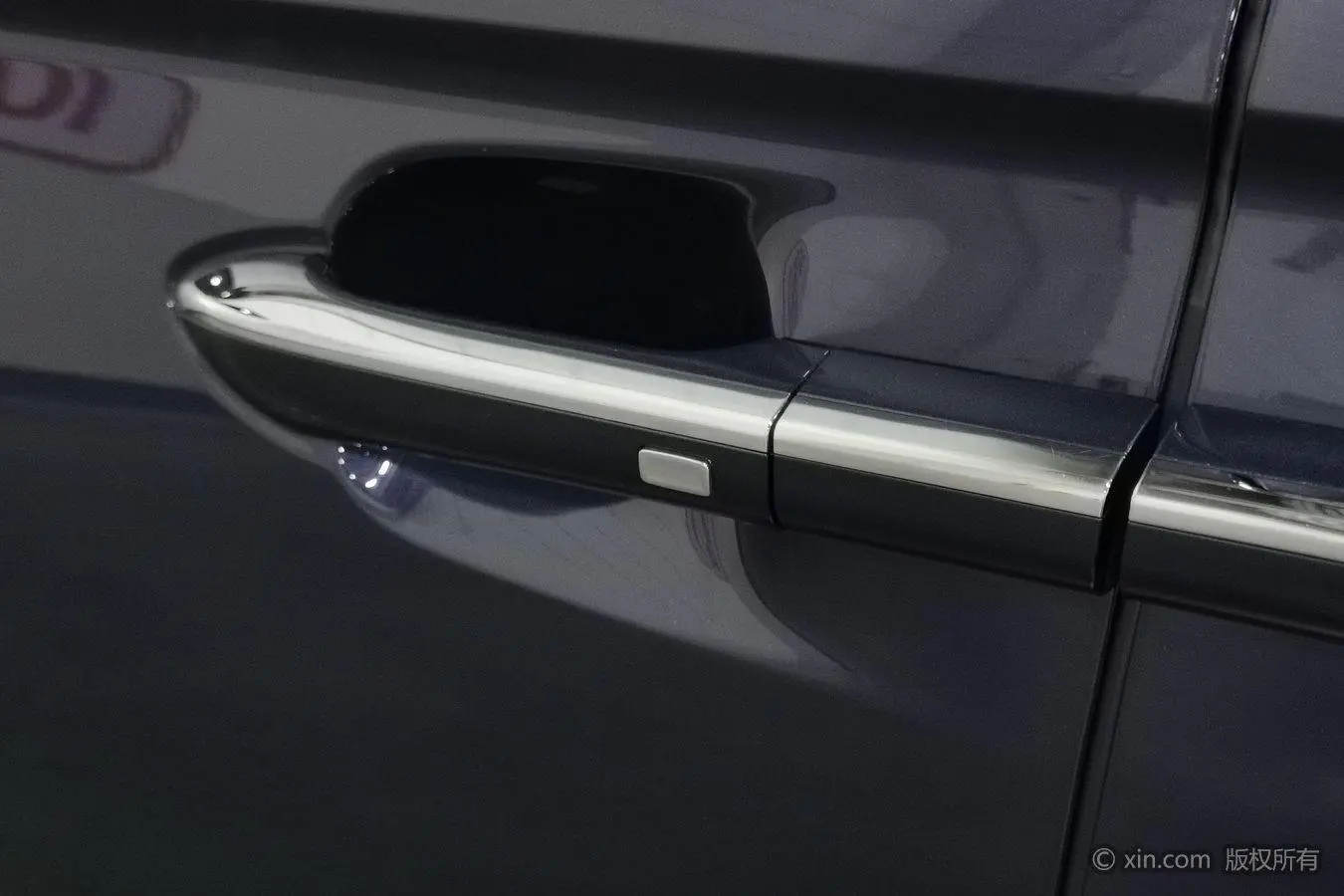 Roewe Roewe iMAX8 400TGI Supreme Series Premium Edition