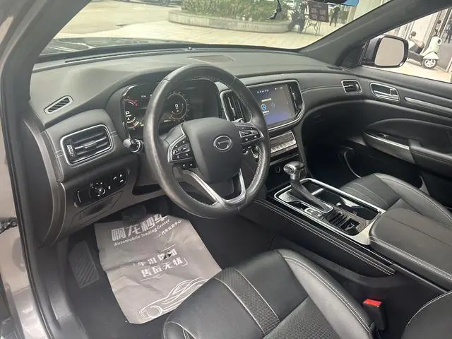 GAC Trumpchi GS8 GS8S 390T two-wheel drive luxury Smart edition