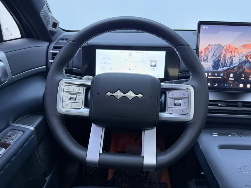 Fangchengbao Titanium 7 PHEV 2025