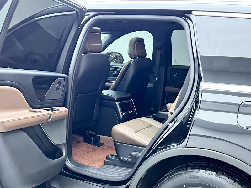Lincoln aviator 2021