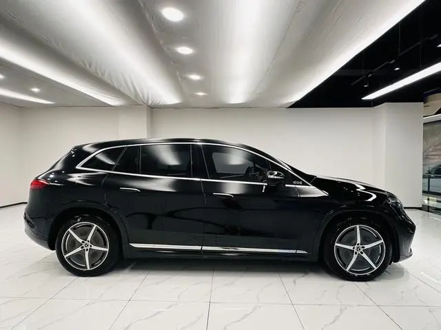 Mercedes-Benz Mercedes-Benz EQS SUV EQS 450 4MATIC Pioneer Edition