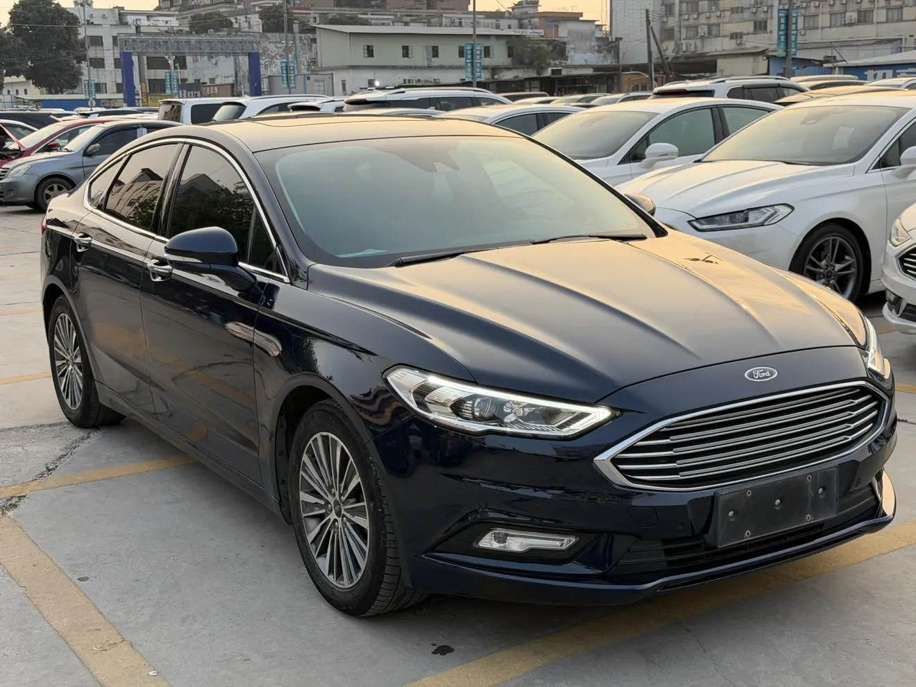 Ford Mondeo EcoBoost 200 Luxury