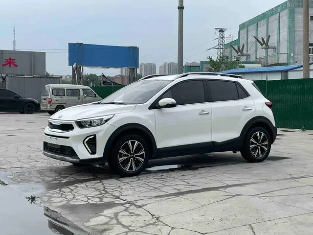 Kia Yi Ran 1.4L automatic sports version Country VI