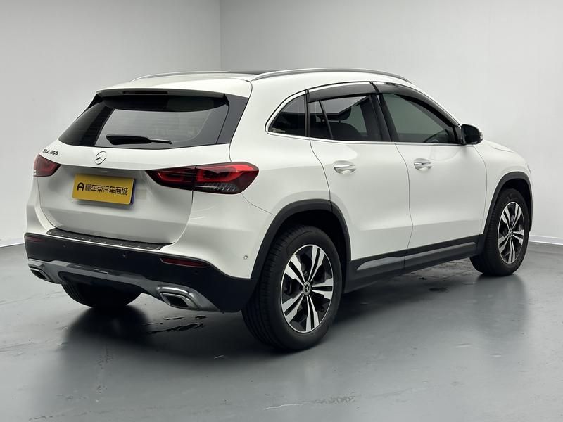 Mercedes-Benz Mercedes Benz GLA 2022