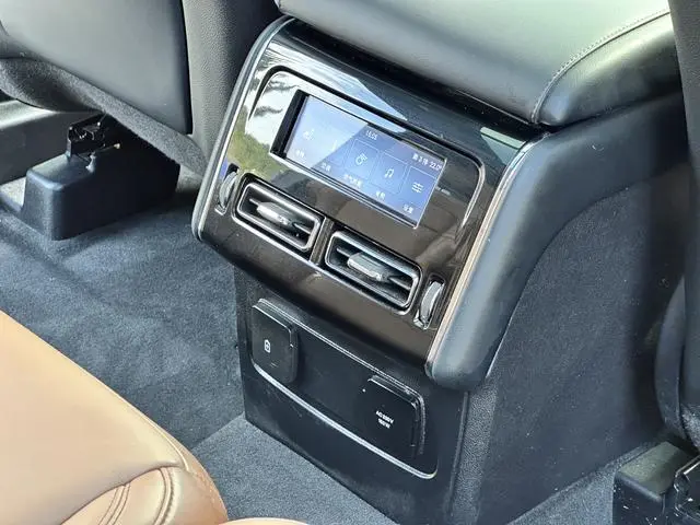 Lincoln Flying home 3.0T V6 four-wheel drive Executive Edition