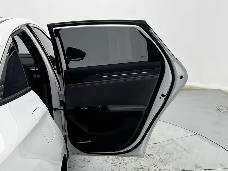 Geely Galaxy Galaxy L6 2025