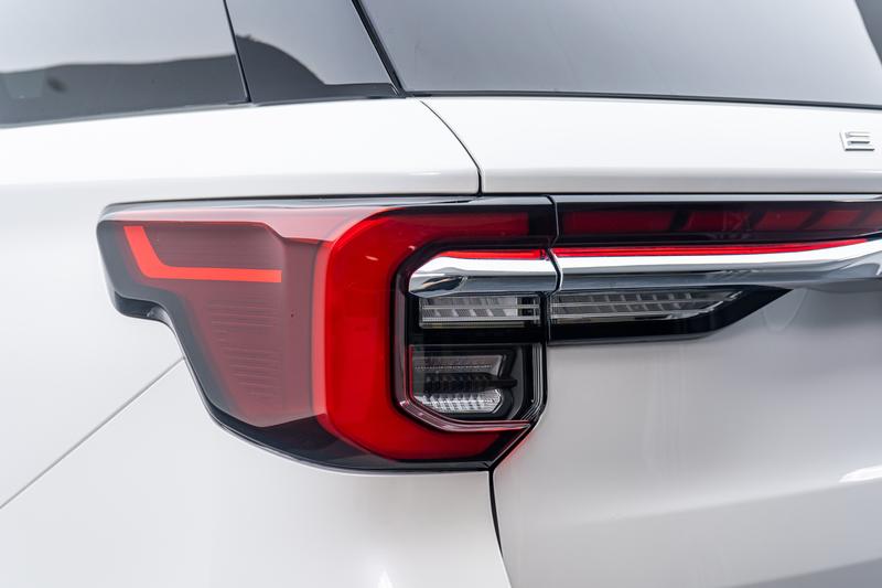 Ford explorer 2023