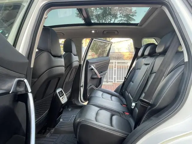 Geely Boyue 1.8TD DCT Smart PRO