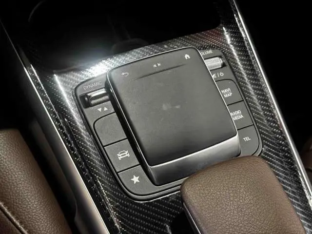 Mercedes-Benz Mercedes-Benz GLB Facelift GLB 200 dynamic type