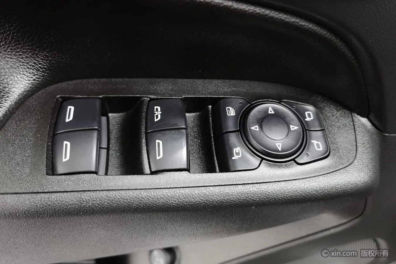 Chevrolet Explorer 535T Automatic Yujie Edition Country VI