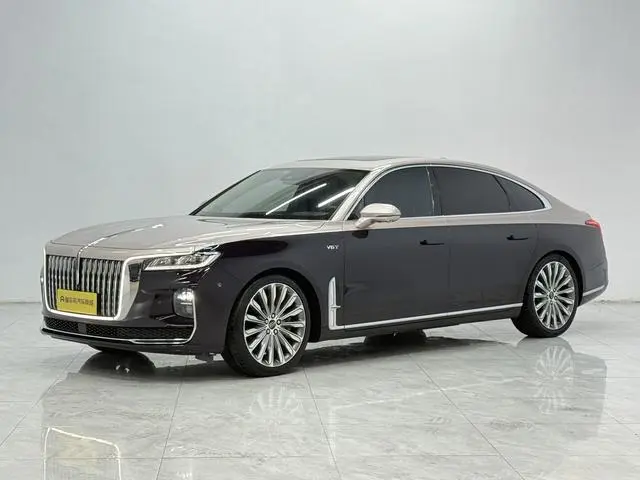 Hongqi Hongqi H9 3.0T Zhilian flag collar four-seater version