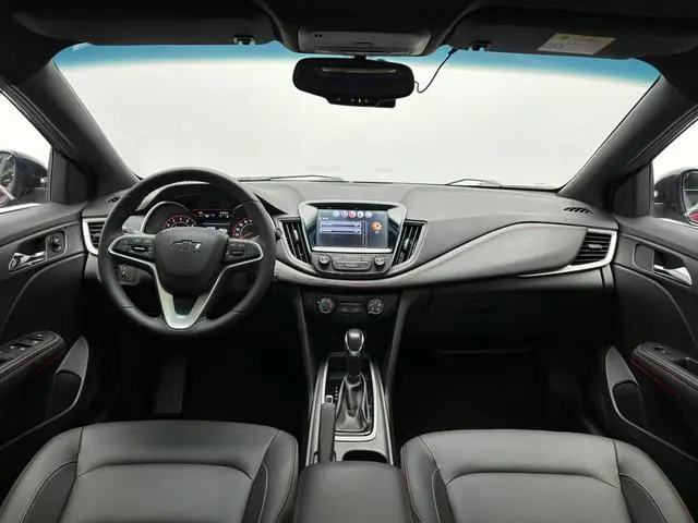 Chevrolet Cruze RS 330T Automatic Fun Version