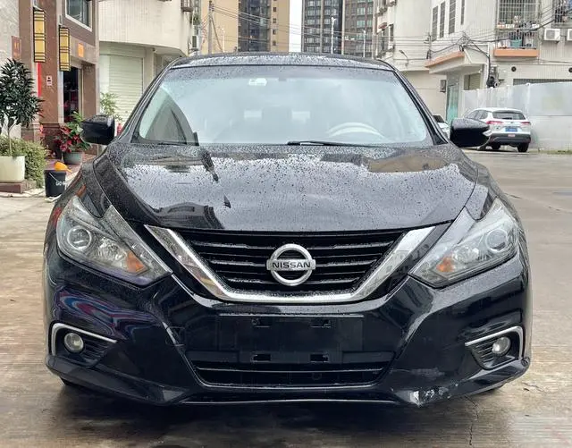 Nissan Teana Facelift 2.0 L XL Comfort Edition