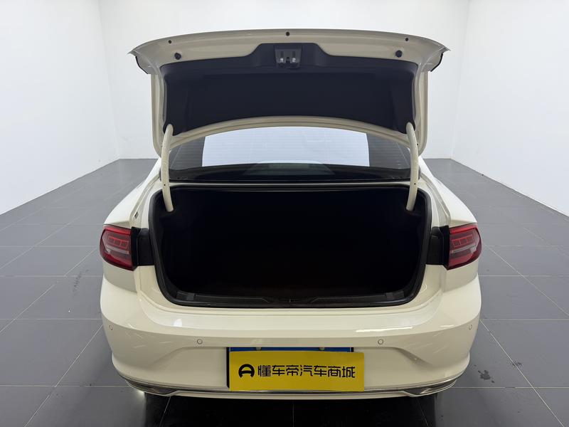 Volkswagen Lamando 2021