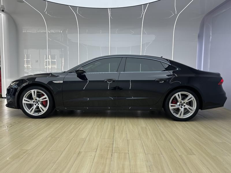 Audi Audi A7L 2024