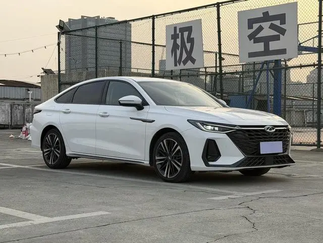 Chery Fulwin Arrizo 8 High-energy version 2.0T DCT Chi
