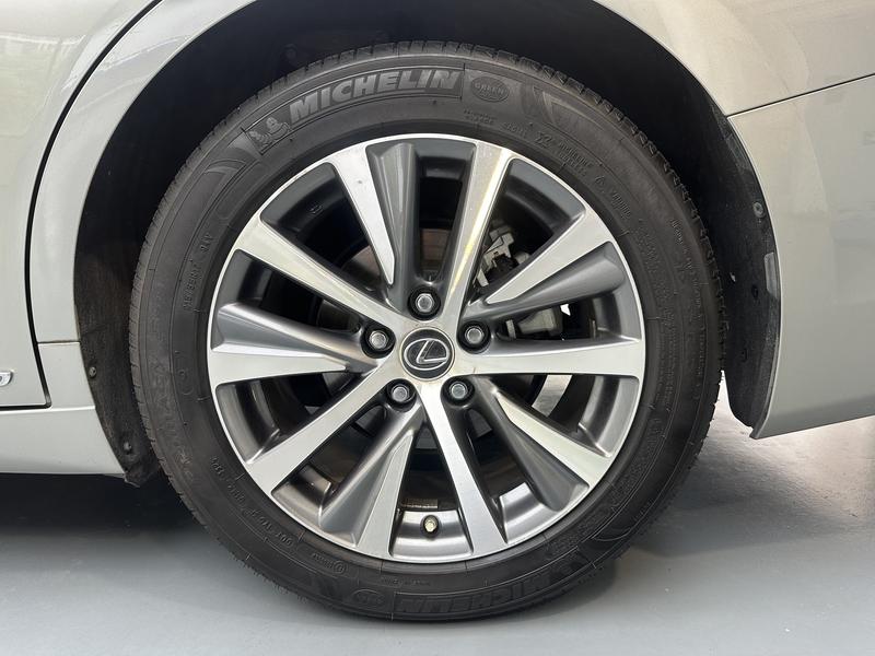 Lexus Lexus ES 2020