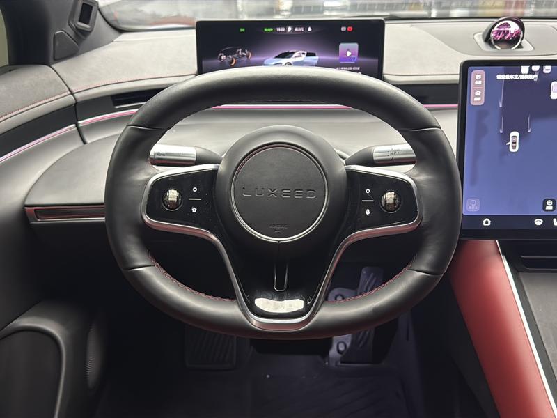 Luxeed Zhijie S7 2024