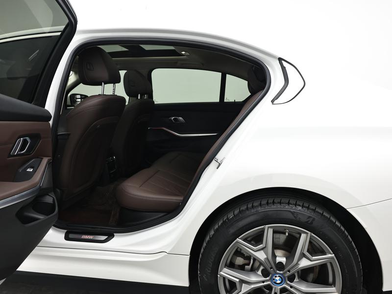 BMW BMW i3 2023