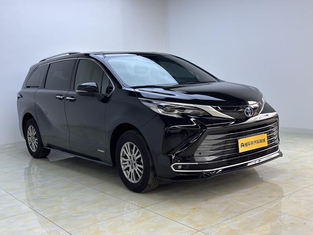 Toyota Sienna 2023
