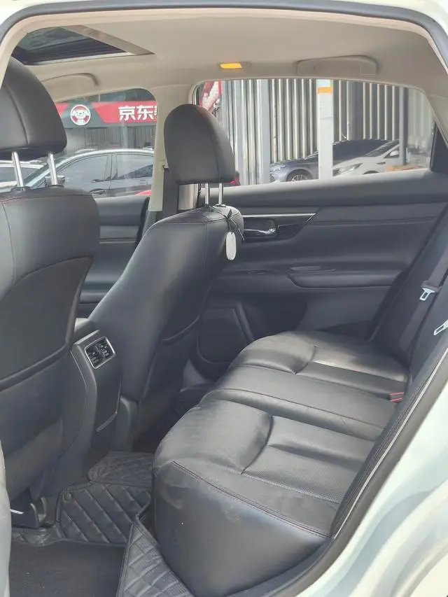 Nissan Teana 2.0 L XL Smart Edition