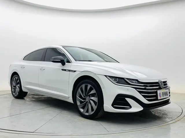 Volkswagen Volkswagen CC 380TSI eye-catching version