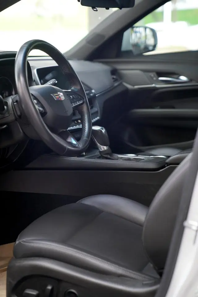 Cadillac Cadillac CT4 28T fashion type