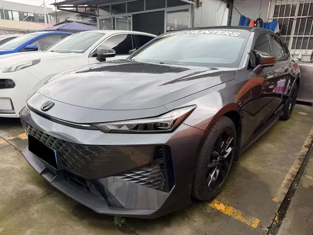 Changan Changan UNI-V 1.5T Exclusive type