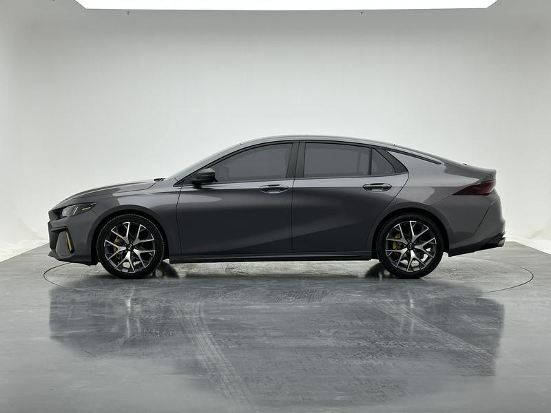 Trumpchi Shadow Leopard 2021