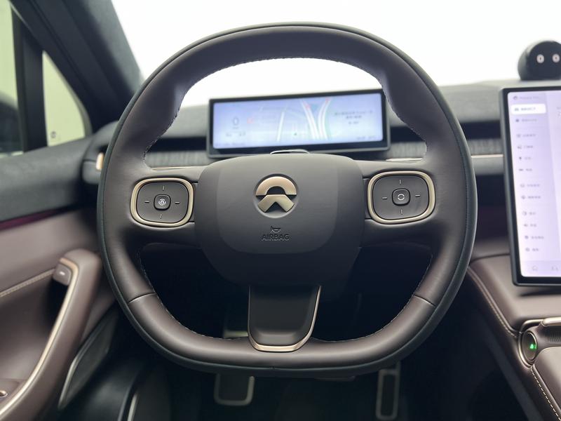 NIO NIO EC7 2024
