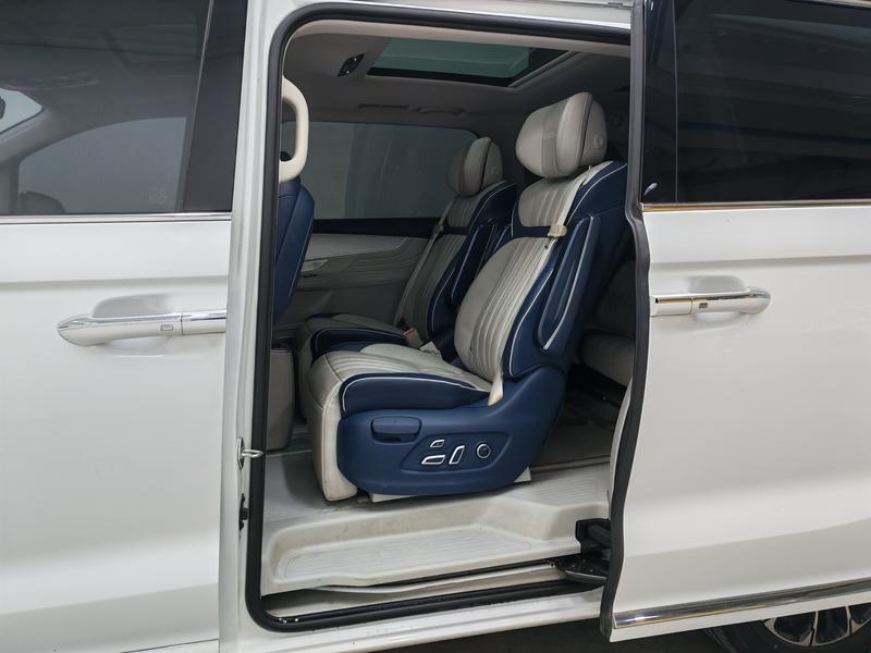 Roewe Roewe iMAX8 2022