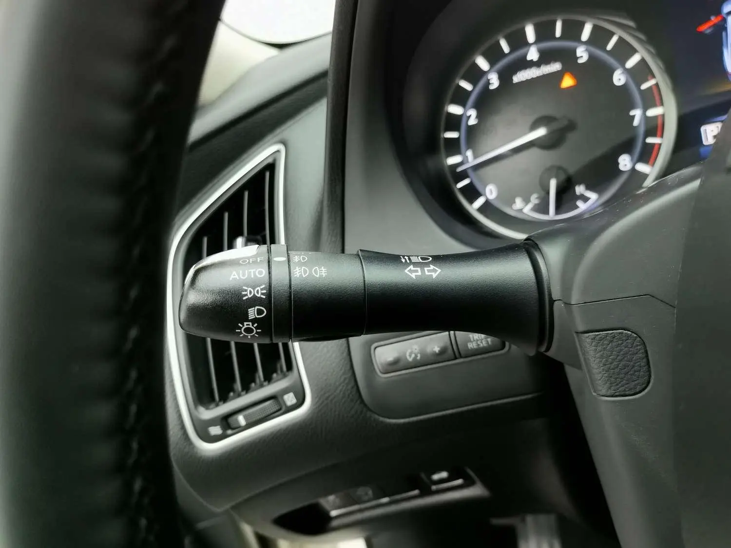 Infiniti Infiniti Q50L 2.0T Yixiang Edition Country V