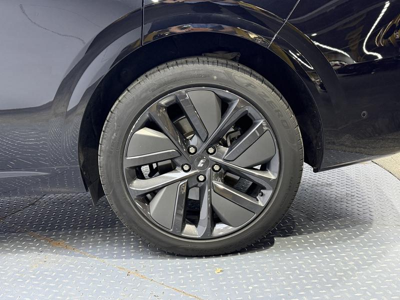 Li Auto Ideal L6 2024