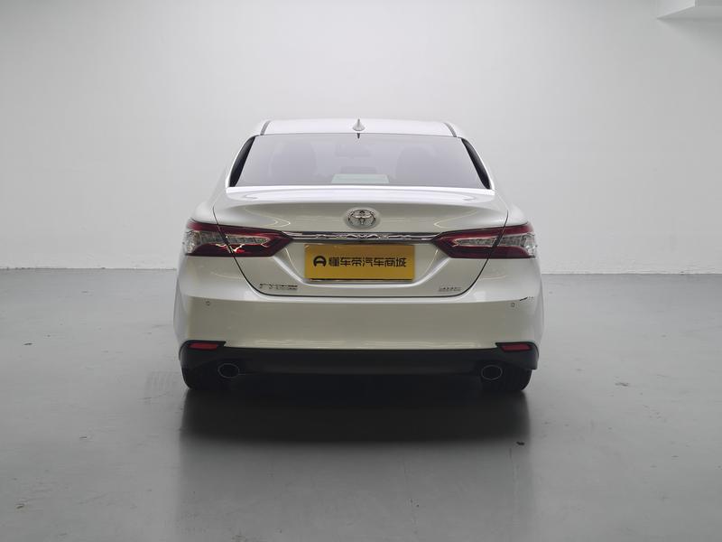 Toyota Camry 2022